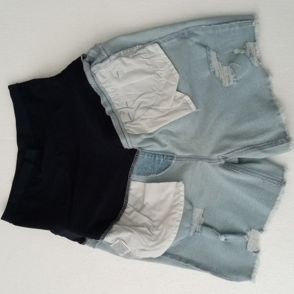 Stretch Maternity Shorts - Picture 5 of 8